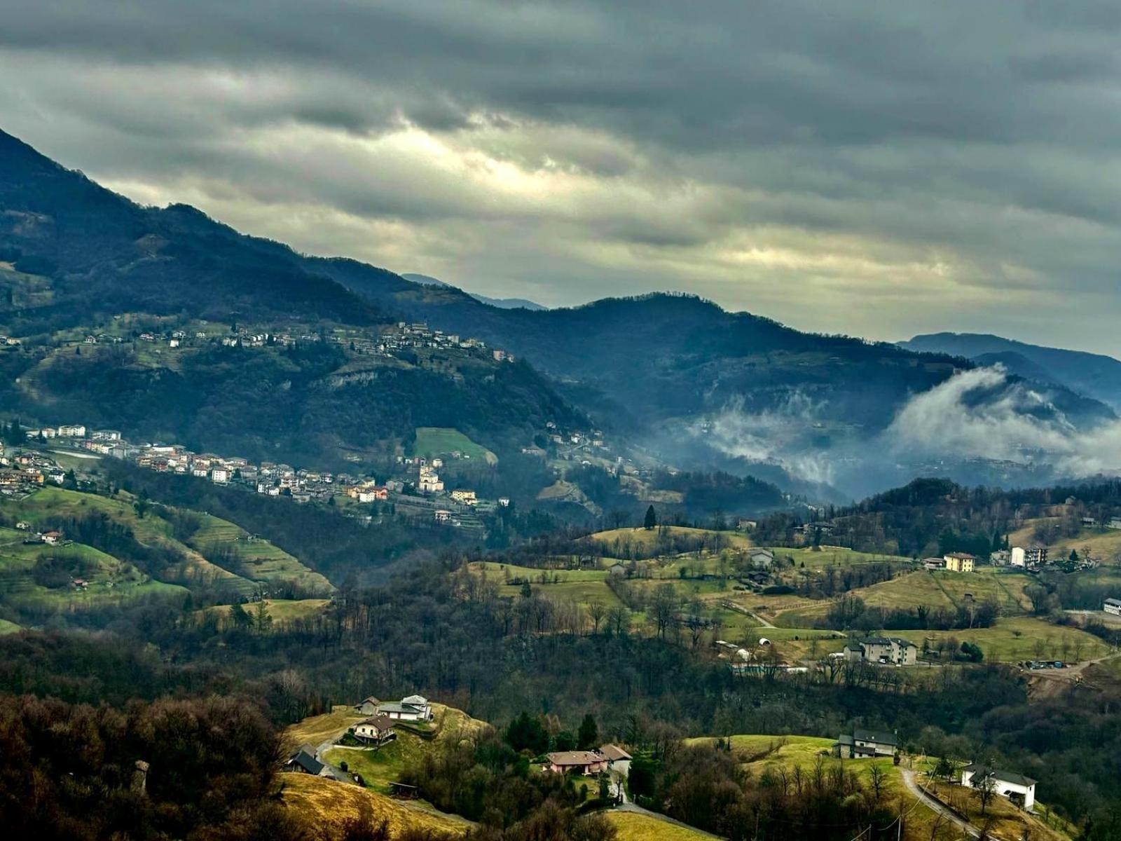 Hotel Il Castello Di Venere Rota d'Imagna Esterno foto